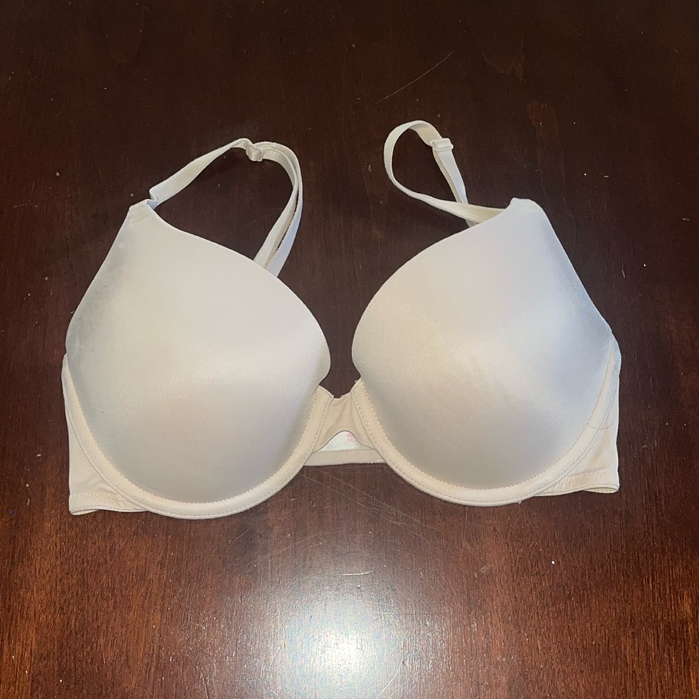 PINK wired bra - size 32D